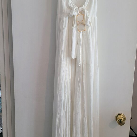 Alenda danmos white maxi dress with bow - Picture 2 of 7